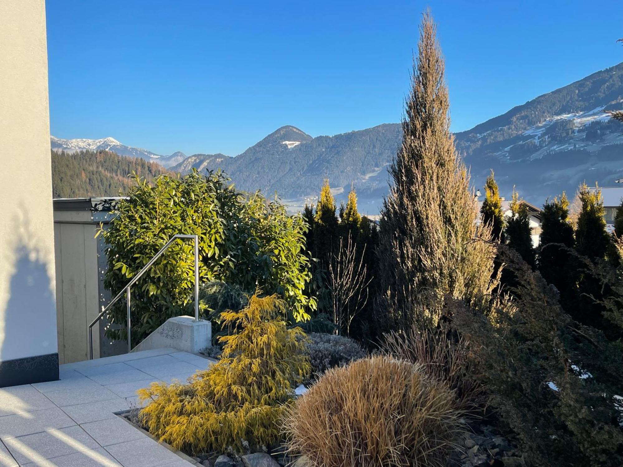H21 - Modernes Ferienhaus 145Qm, 4Sz, Wellnessbereich Mit Sauna Und Dachterrasse Mit Panoramablick, Kuehlen Und Heizen Mit Geothermie Fuegen Exterior photo