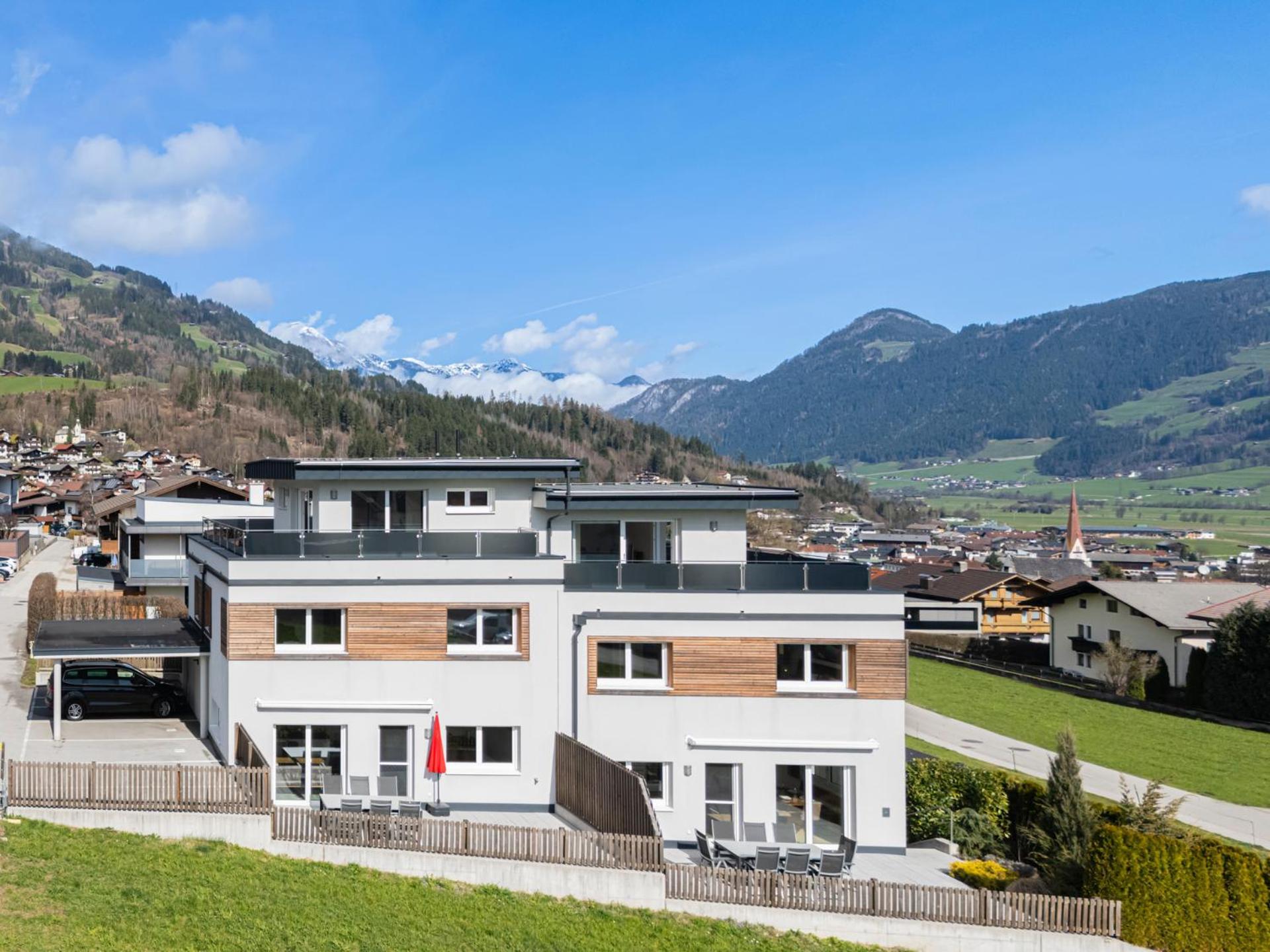H21 - Modernes Ferienhaus 145Qm, 4Sz, Wellnessbereich Mit Sauna Und Dachterrasse Mit Panoramablick, Kuehlen Und Heizen Mit Geothermie Fuegen Exterior photo